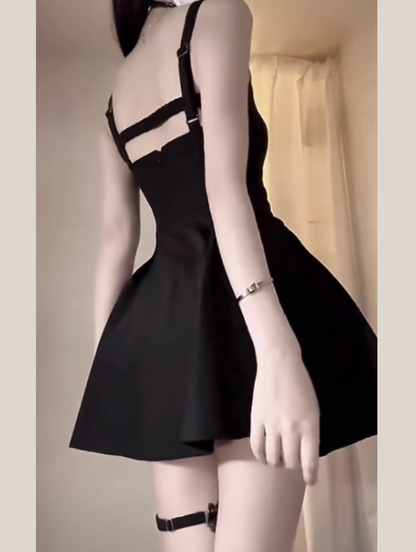 Hepburn Temperament French Little Black Women Dress Square Neck Straps Birthday Dress YM2130