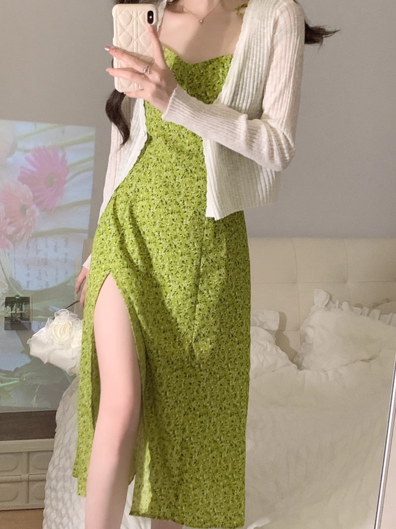 Green Suspender Holiday Dress Women's Summer New Seaside Floral Slit Vacation Dress YM2322