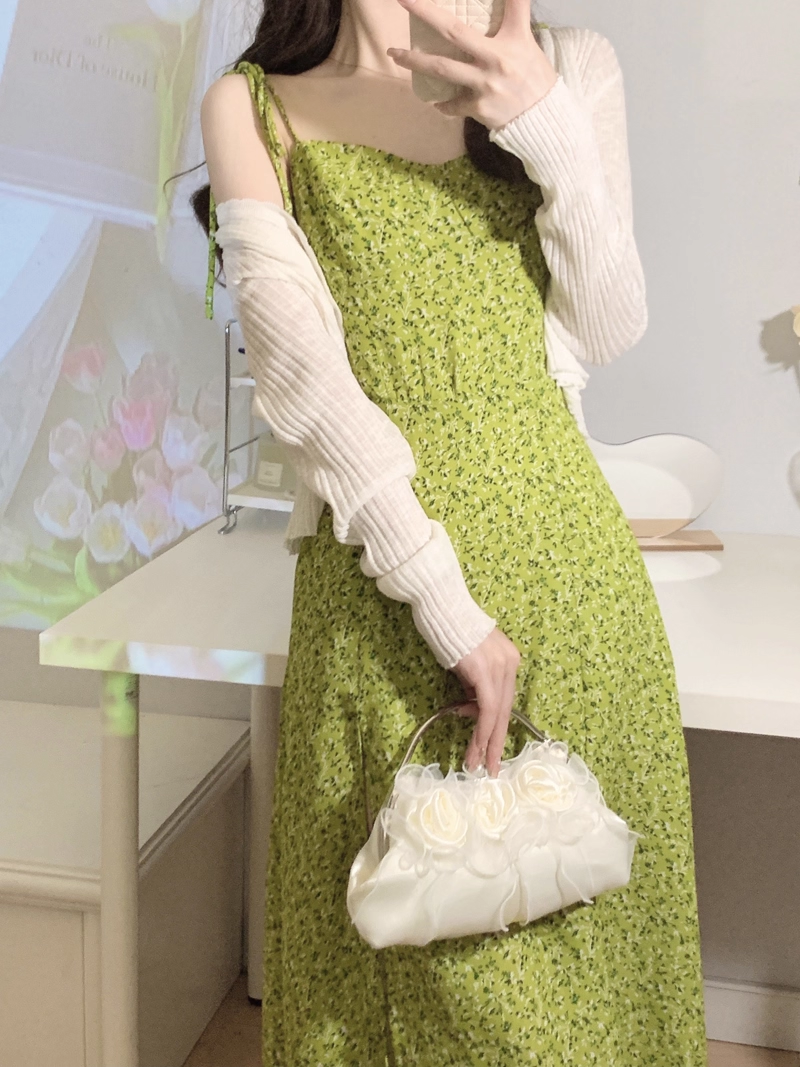Green Suspender Holiday Dress Women's Summer New Seaside Floral Slit Vacation Dress YM2322