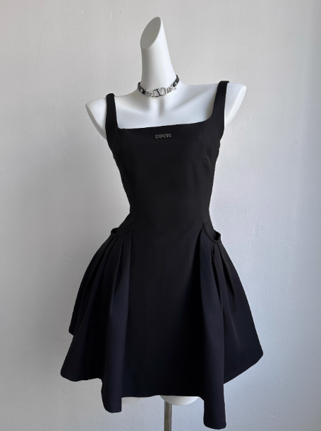 Simple Square Neck Black A Line Short Birthday Dress Vacation Dress YM2121