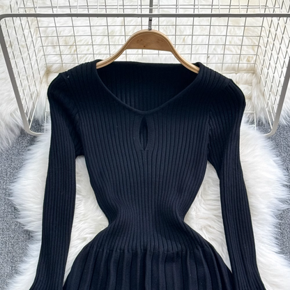 Flared  A-line pleated knit sweater dress YM964
