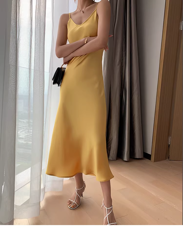 Simple Bean Paste Green Satin Long Party Dress Birthday Outfits YM2433