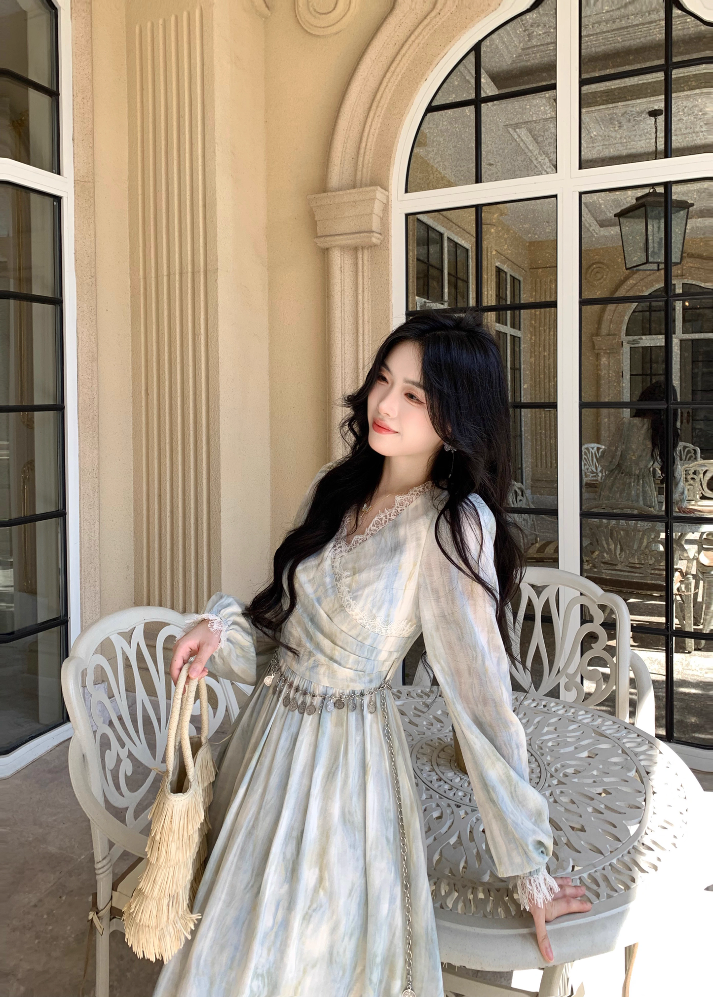 Elegant Blue Tie-Dye Lace V-Neck Long-Sleeve Party Dress Birthday Outfits YM2049