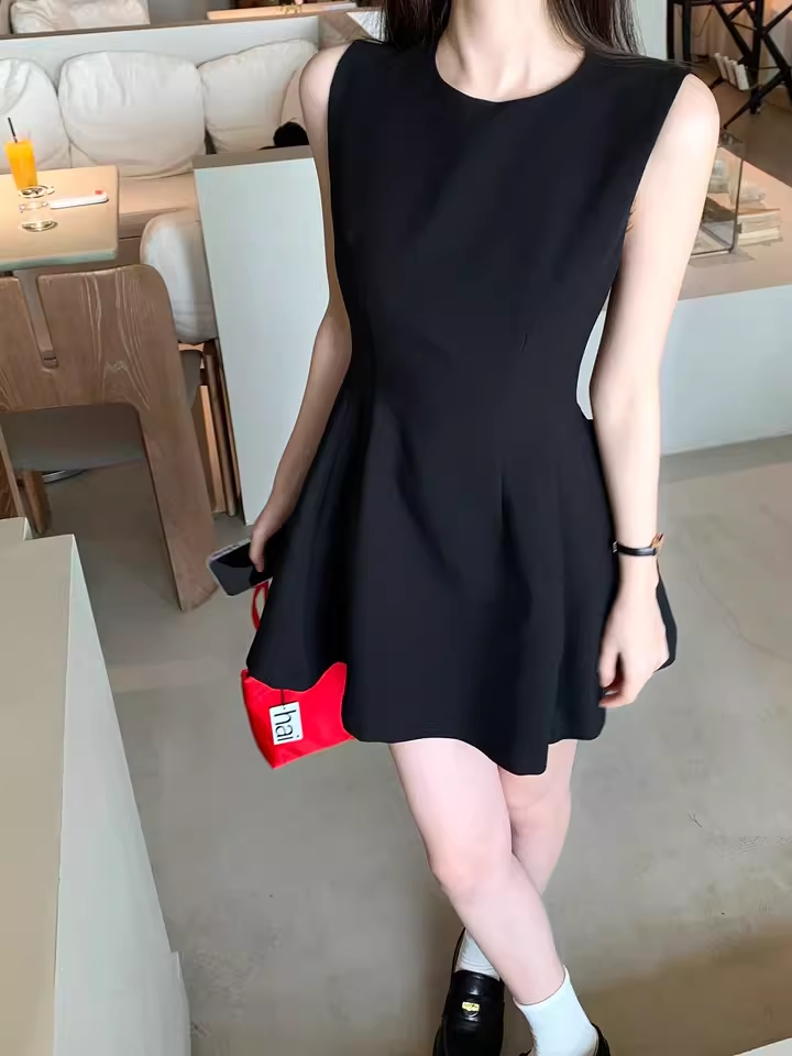 Simple Sleeveless Black A-Line Short Dress Vacation Dress YM2165