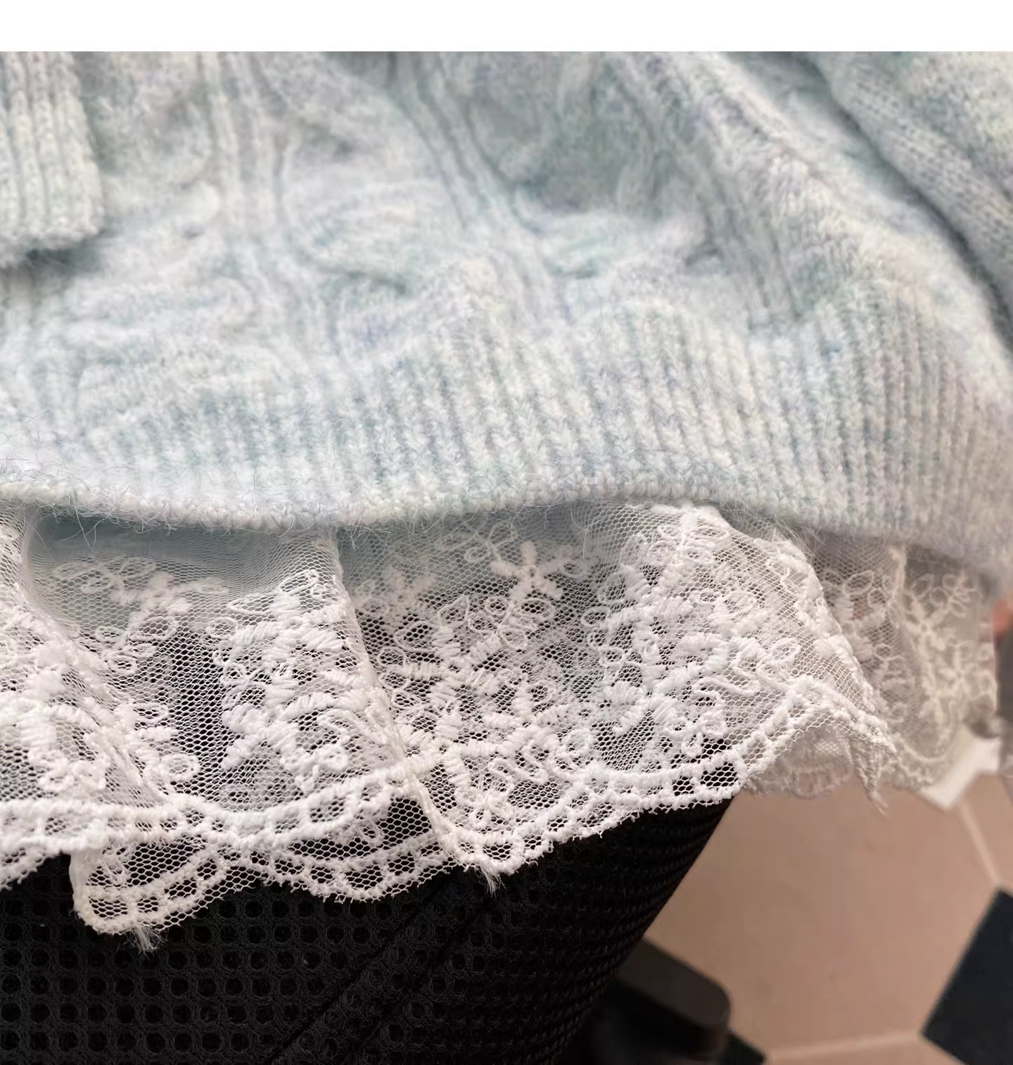 Sweet Blue Lace-trimmed Faux Two-piece Sweater With Tie Bow YM2447