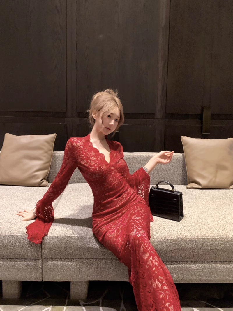 Sexy Red V-Neck Lace Long Sleeve Prom Dress Party Dress YM1817