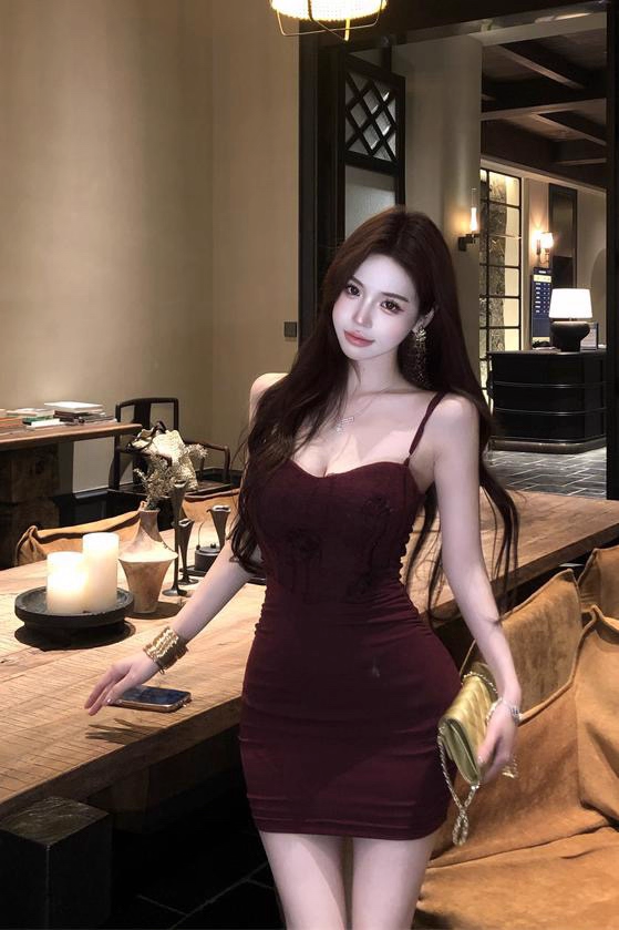Charming Burgundy Spaghetti Straps Sheath Birthday Dress Mini Party Dress YM2183