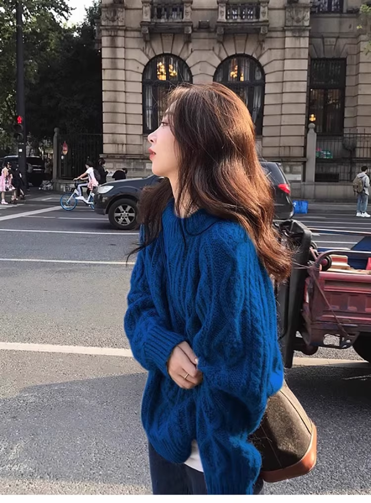 Klein Blue Retro Cable Knit Sweater Thickened Loose Knitwear YM2416