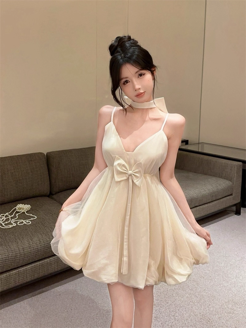 Elegant Light Beige Straps V Neck A Line Birthday Outfits Short Party Dress YM2189