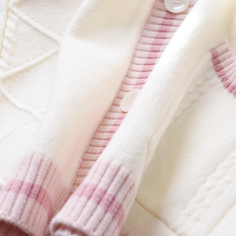 Pink V-neck Sweater Jacket Thickened Soft Knitted Cardigan YM2379