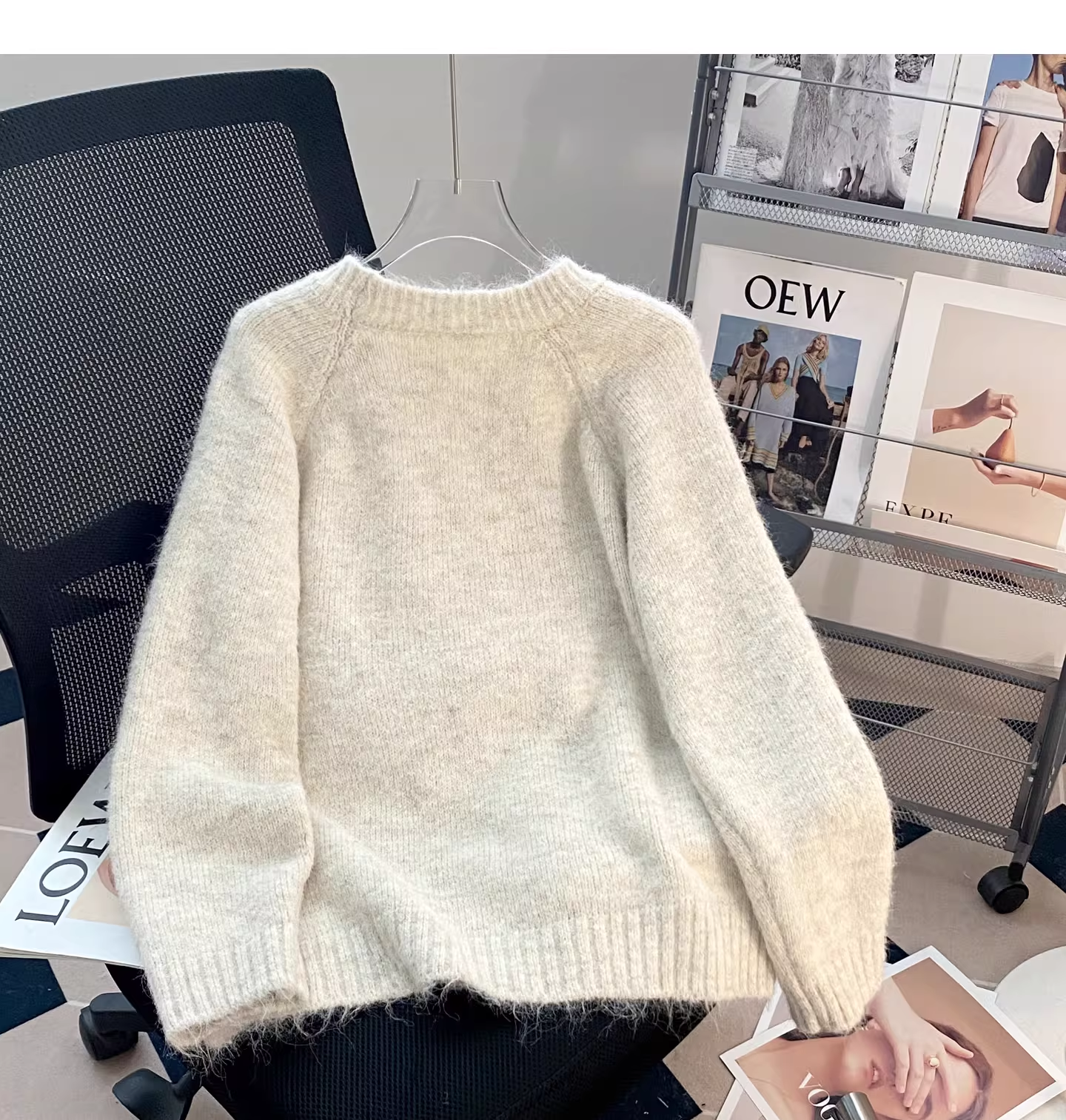 Sweet Soft Pullover Embroidered Knit Sweater YM2428