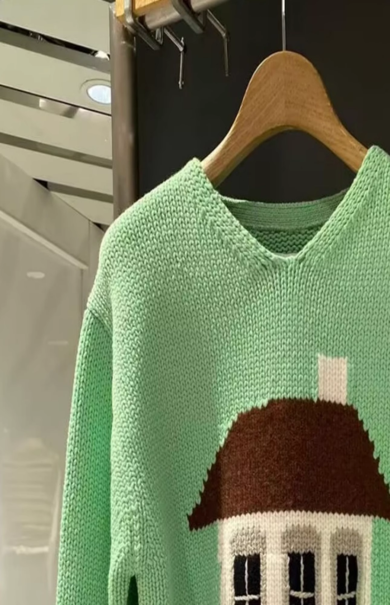Green Cute Good Looking Sweater Loose Age-Reducing Knitted Sweater YM1840